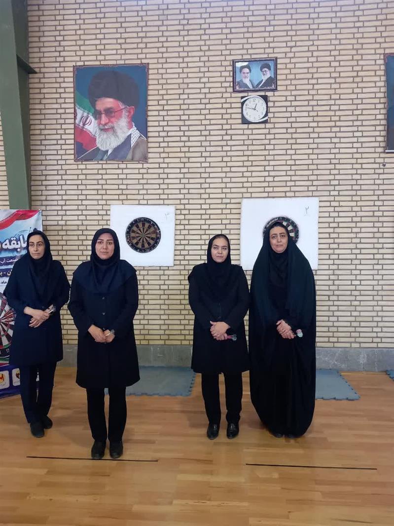 درخشش نماینده آبفای سمنان در مسابقات دارت صنعت آب و برق